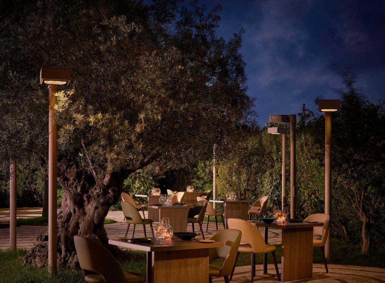 Baia Di Chia Resort Sardinia, Curio Collection By Hilton Esterno foto