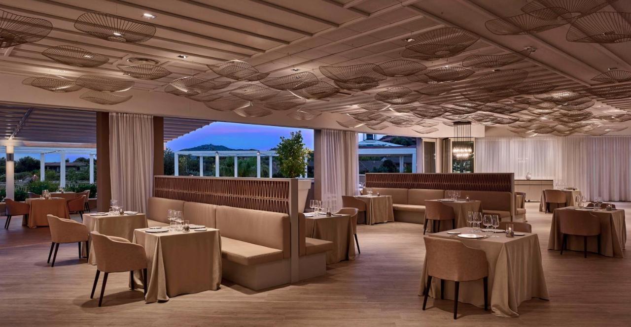 Baia Di Chia Resort Sardinia, Curio Collection By Hilton Esterno foto